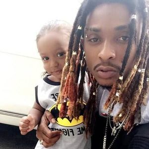 Meet your Posher, Carl